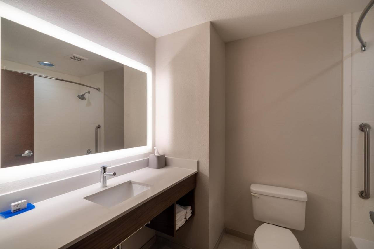 Holiday Inn Express Hotel & Suites Talladega By Ihg Luaran gambar
