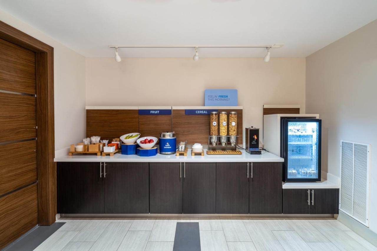 Holiday Inn Express Hotel & Suites Talladega By Ihg Luaran gambar