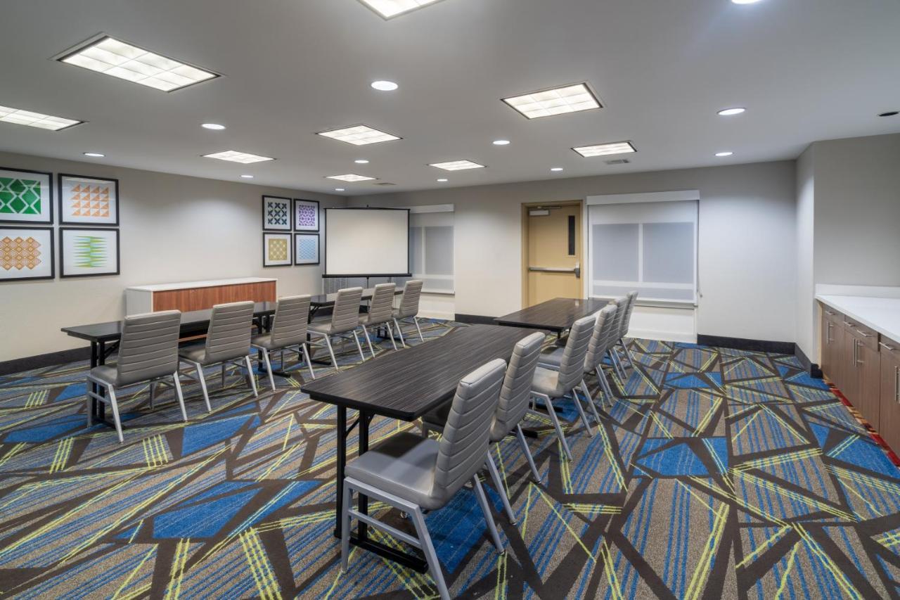 Holiday Inn Express Hotel & Suites Talladega By Ihg Luaran gambar