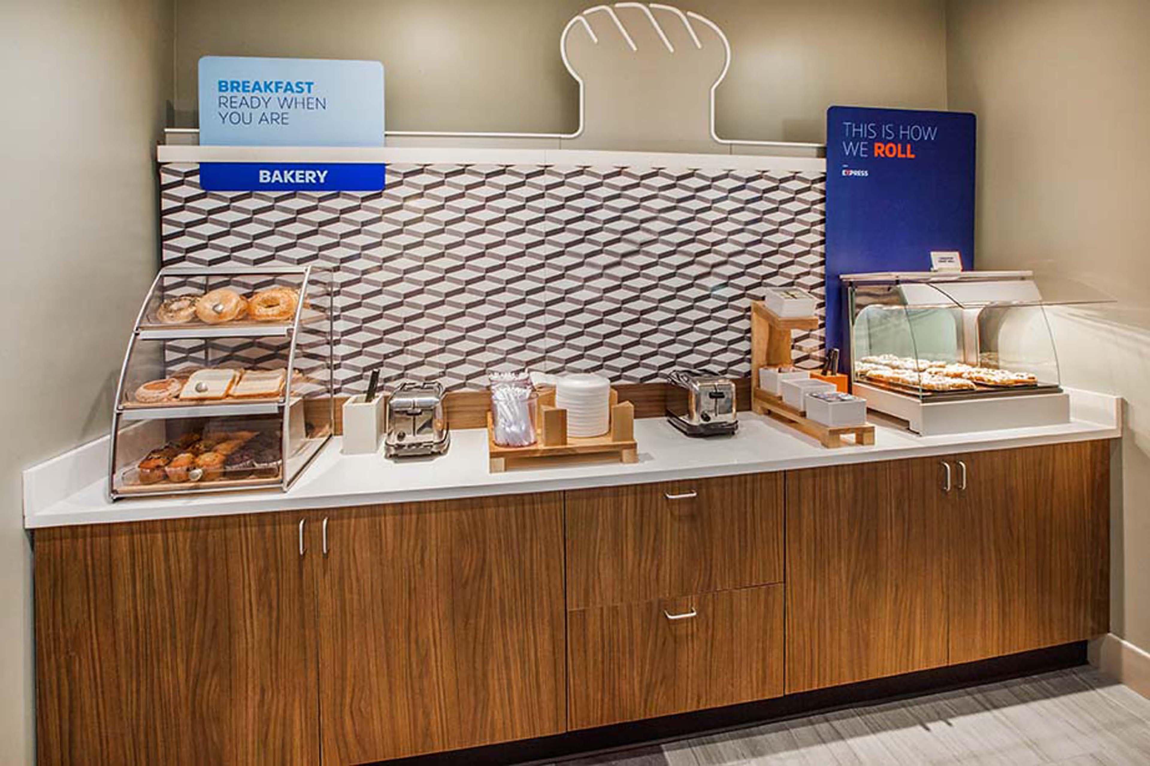 Holiday Inn Express Hotel & Suites Talladega By Ihg Luaran gambar